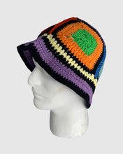 Load image into Gallery viewer, Crochet me hat
